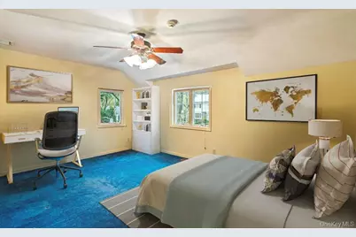 12 Chester Drive, Great Neck, NY 11021 - Photo 16