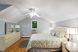 12 Chester Dr, Great Neck, NY 11021 - Photo 20