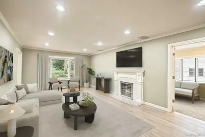 12 Chester Drive, Great Neck, NY 11021 - Photo 4