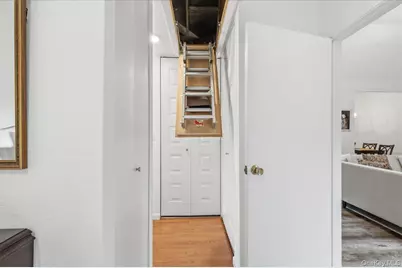 22 So. Gate Circle, Massapequa Park, NY 11762 - Photo 18