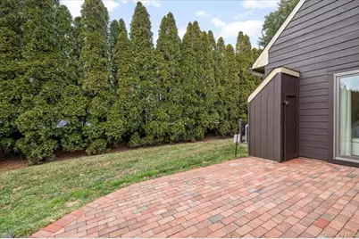 22 So. Gate Circle, Massapequa Park, NY 11762 - Photo 24