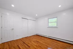 418 Garden St, West Islip, NY 11795 - Photo 8