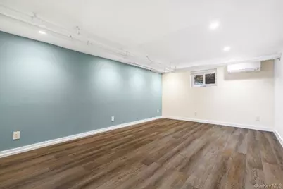 212 Manhattan Avenue, Tuckahoe, NY 10707 - Photo 24