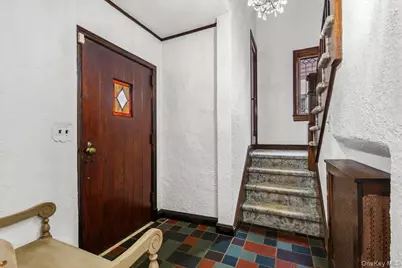 212 Manhattan Avenue, Tuckahoe, NY 10707 - Photo 4