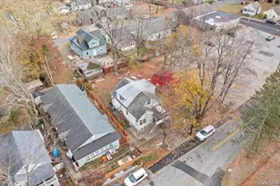 116 Lake Dr, Lake Peekskill, NY 10537 - Photo 22