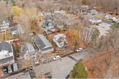 116 Lake Drive, Lake Peekskill, NY 10537 - Photo 24