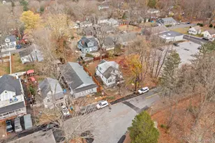 116 Lake Dr, Lake Peekskill, NY 10537 - Photo 24