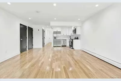 72-31 Hillmeyer Avenue, Arverne, NY 11692 - Photo 2