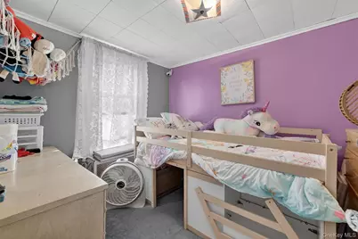 56 Lincoln Avenue, Pearl River, NY 10965 - Photo 18