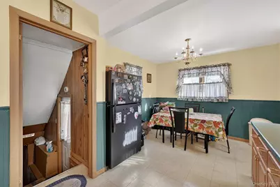 56 Lincoln Avenue, Pearl River, NY 10965 - Photo 10