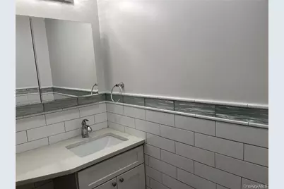 13 Dock Pathway, New Rochelle, NY 10801 - Photo 12