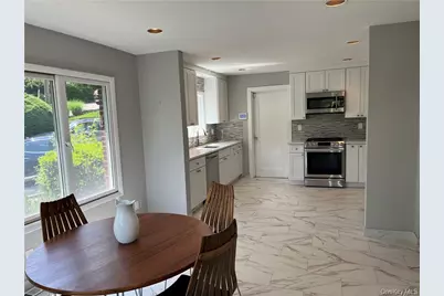 13 Dock Pathway, New Rochelle, NY 10801 - Photo 8