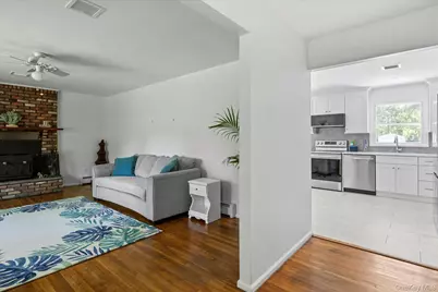 64 Old Depot Road, Quogue, NY 11959 - Photo 4