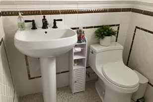 2 Red Ground Rd, Old Westbury, NY 11568 - Photo 16