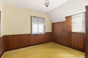 54 Summit Dr, Manhasset, NY 11030 - Photo 16