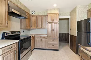 54 Summit Dr, Manhasset, NY 11030 - Photo 10