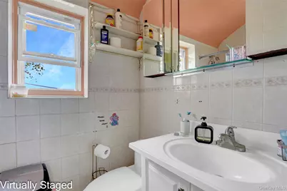 50 Crystal Street, Elmont, NY 11003 - Photo 22