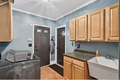 73 Balmville Road, Newburgh, NY 12550 - Photo 14