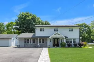 42 Norwood Rd, Northport, NY 11768 - Photo 18