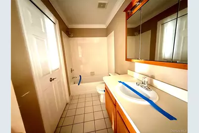 6 Deer Ct Drive, Middletown, NY 10940 - Photo 8