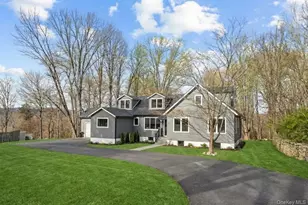 263 Locust Ave, Cortlandt Manor, NY 10567 - Photo 2