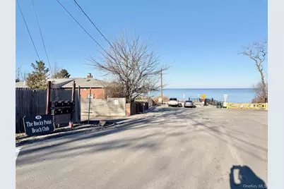 188 Hallock Landing Road, Rocky Point, NY 11778 - Photo 20