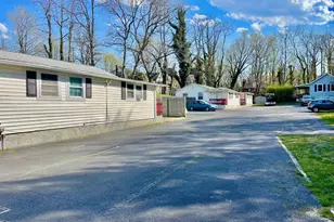 188 Hallock Landing Rd, Rocky Point, NY 11778 - Photo 16