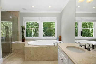 10 Bay View Road N, Southampton, NY 11968 - Photo 22