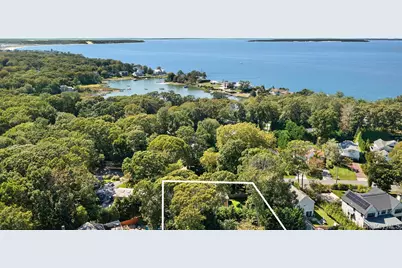 10 Bay View Road N, Southampton, NY 11968 - Photo 2