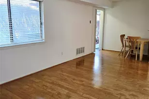 79 Pointe Cir S, Coram, NY 11727 - Photo 2