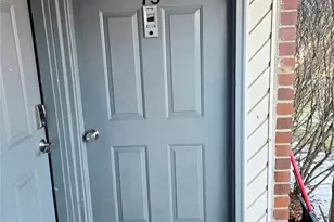 79 Pointe Cir S, Coram, NY 11727 - Photo 30