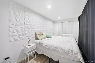 4077 Ely Avenue, Bronx, NY 10466 - Photo 20