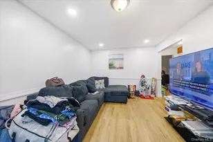 4077 Ely Ave, Bronx, NY 10466 - Photo 10