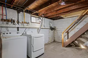 63 Railroad St, Huntington Station, NY 11746 - Photo 14