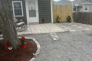 102-23 Russell St, Hamilton Beach, NY 11414 - Photo 2