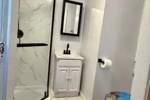 102-23 Russell St, Hamilton Beach, NY 11414 - Photo 16