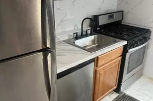 102-23 Russell St, Hamilton Beach, NY 11414 - Photo 6