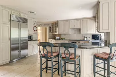 527 Split Rock Road, Syosset, NY 11791 - Photo 14