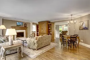 527 Split Rock Rd, Syosset, NY 11791 - Photo 12