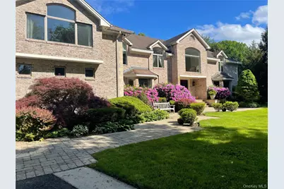 527 Split Rock Road, Syosset, NY 11791 - Photo 1