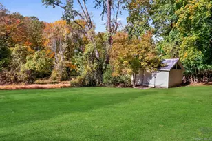 309 Scarborough Rd, Briarcliff Manor, NY 10510 - Photo 40