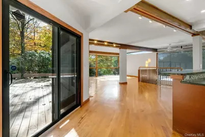 309 Scarborough Road, Briarcliff Manor, NY 10510 - Photo 8