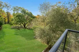 309 Scarborough Rd, Briarcliff Manor, NY 10510 - Photo 2