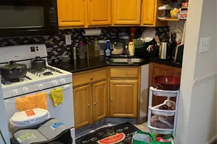 137-15 220th Pl, Springfield Gardens, NY 11413 - Photo 6