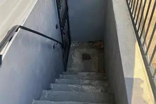 137-15 220th Pl, Springfield Gardens, NY 11413 - Photo 28