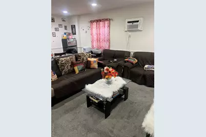 137-15 220th Place, Springfield Gardens, NY 11413 - Photo 4