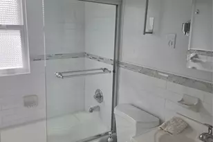 221-20 137th Ave, Springfield Gardens, NY 11413 - Photo 6