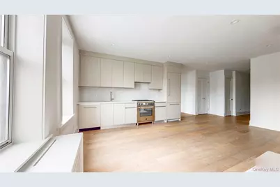 148-09 Northern Boulevard #5J, Flushing, NY 11354 - Photo 8