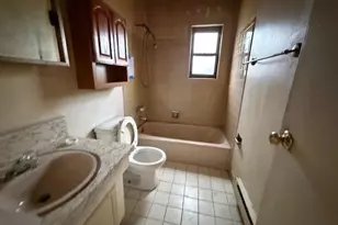 55 Fieldstone Dr, Hartsdale, NY 10530 - Photo 24