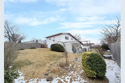 50 Spur Lane, Centereach, NY 11720 - Photo 24